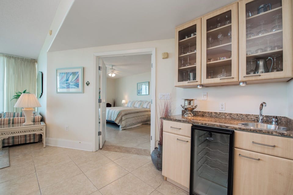 Caribe Resort B212 Wet Bar