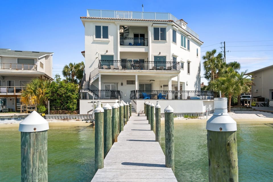 Private Dock - Dock Your Own Boat or Jet Skis
