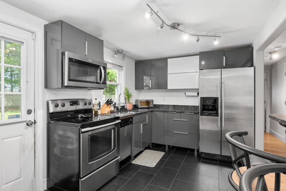 Fully equipped updated kitchen