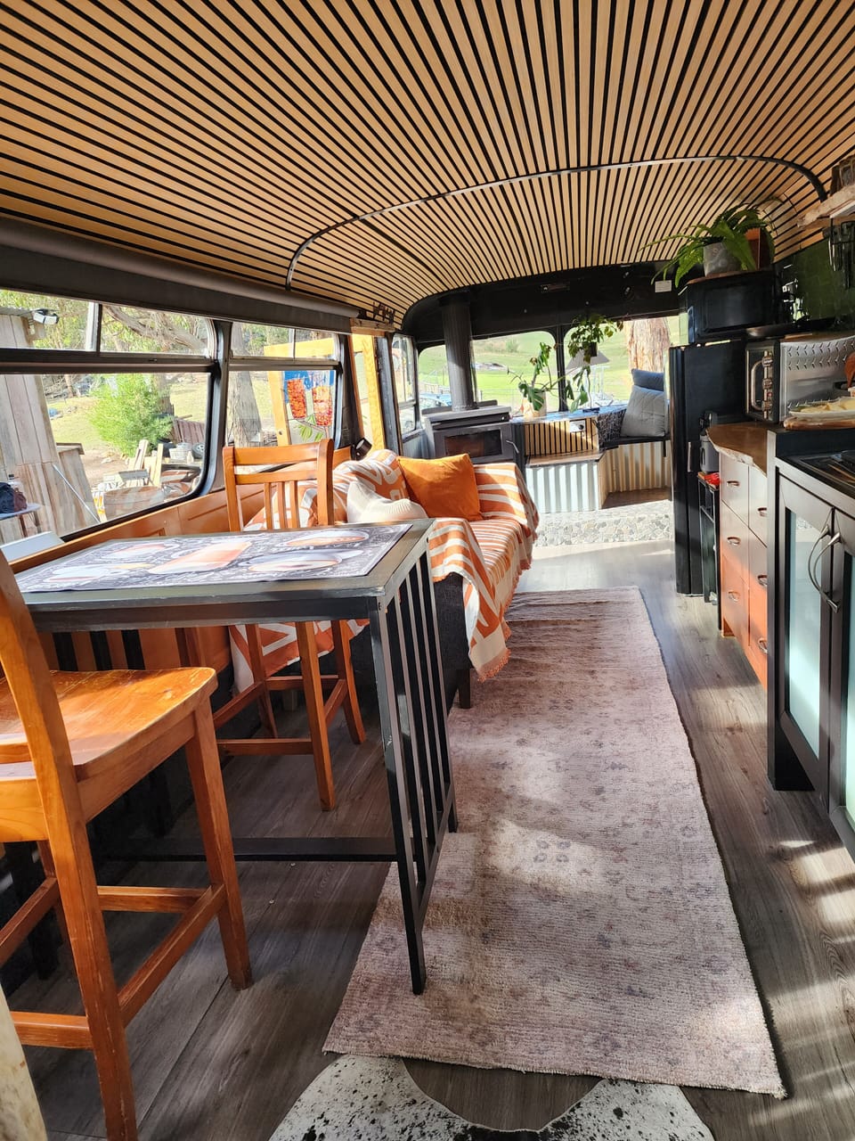 Dinning table or work space with fast wifi