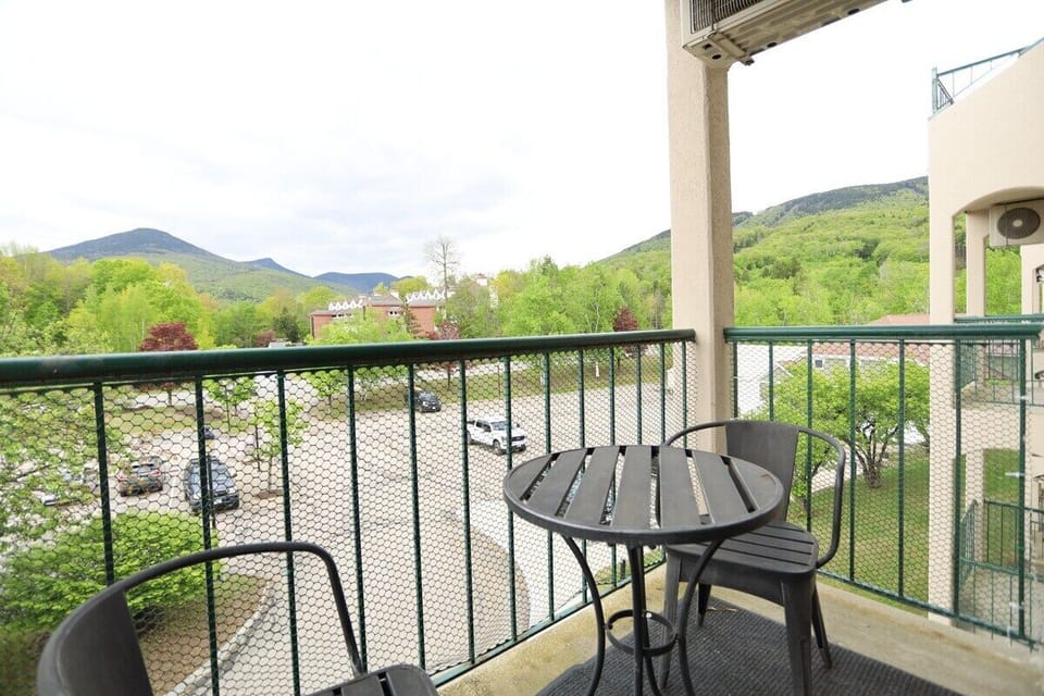 Patio with Mountain Views in Rivergreen Condo