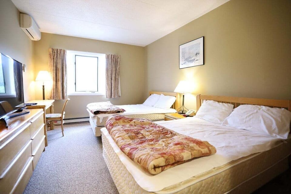 Second Bedroom in Condo Near Loon Mountain