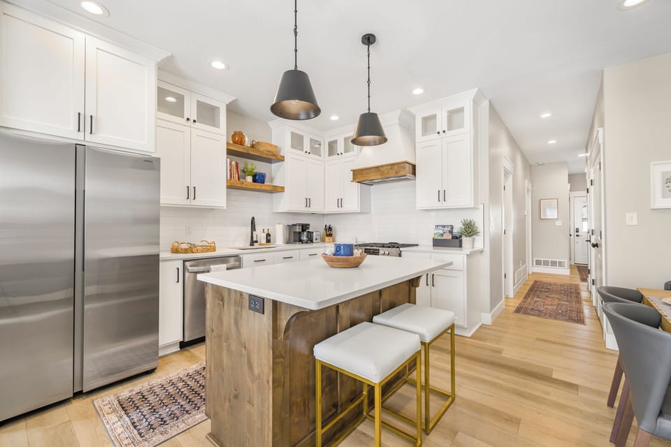 Cook with ease in a fully equipped, stylish, and spacious kitchen.