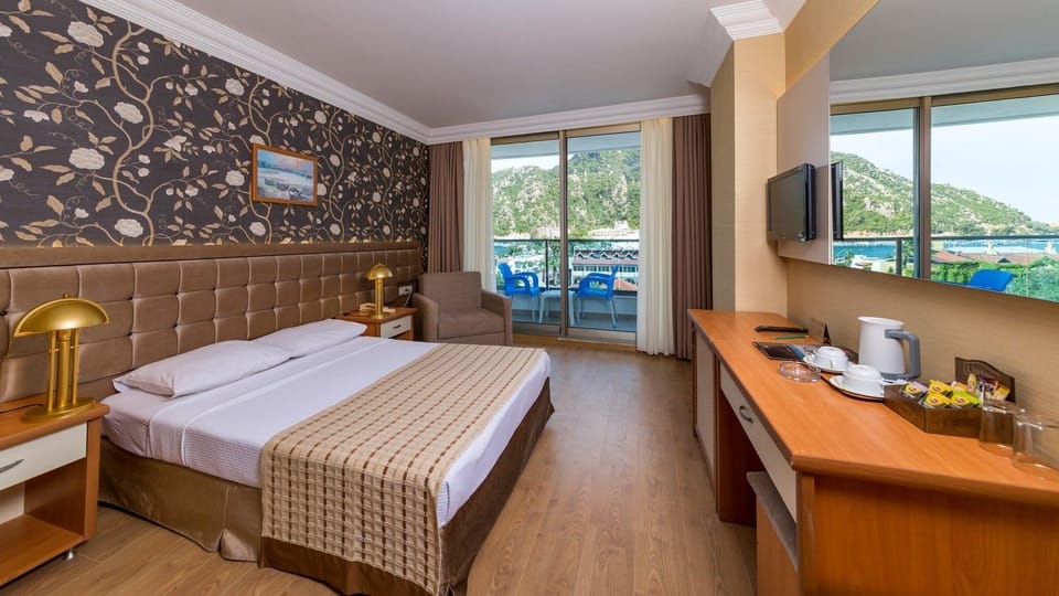 Standart Room Sea View | Free cribs/infant beds, bed sheets