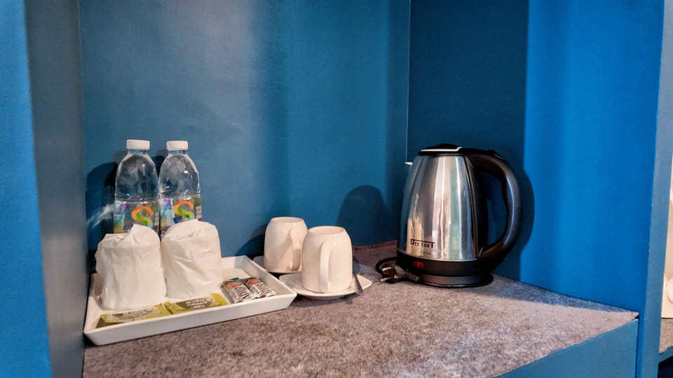 In-room safe, laptop workspace, blackout drapes, soundproofing