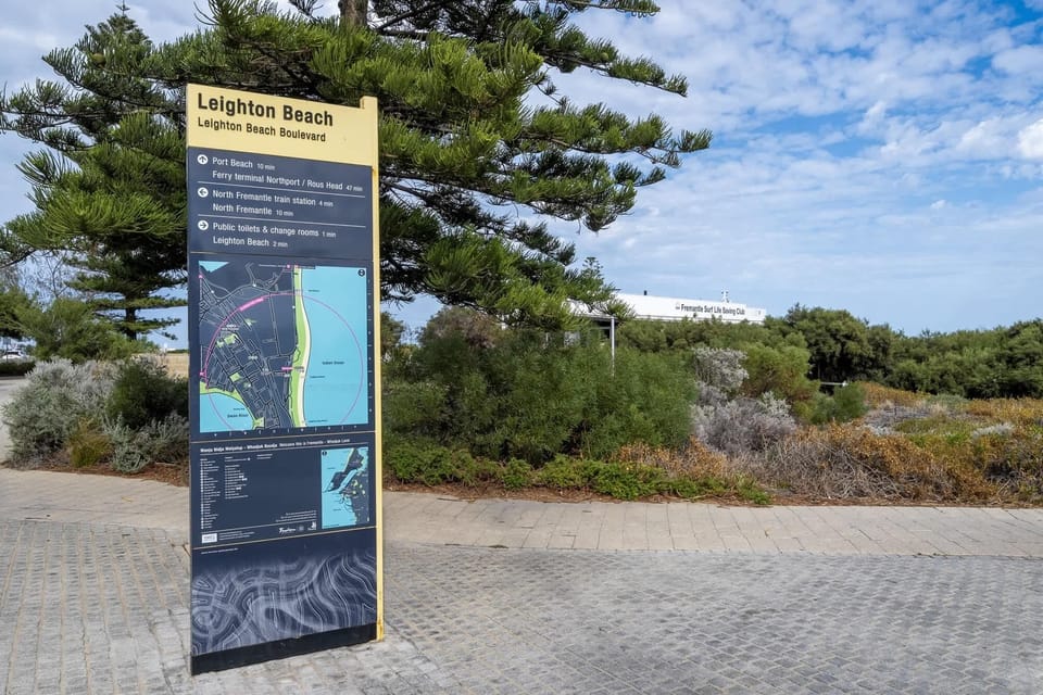 Local Area - Leighton Beach