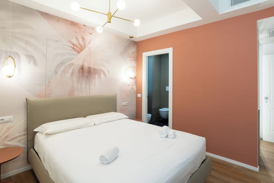 Comfort Double Room | In-room safe, free WiFi