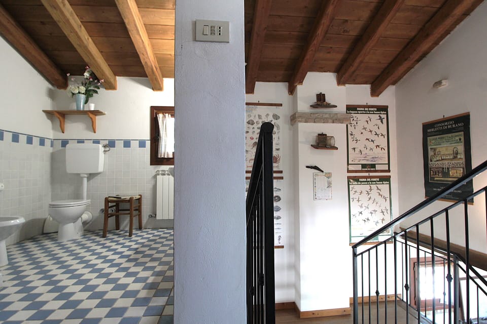 House | Bathroom | Shower, free toiletries, hair dryer, bidet