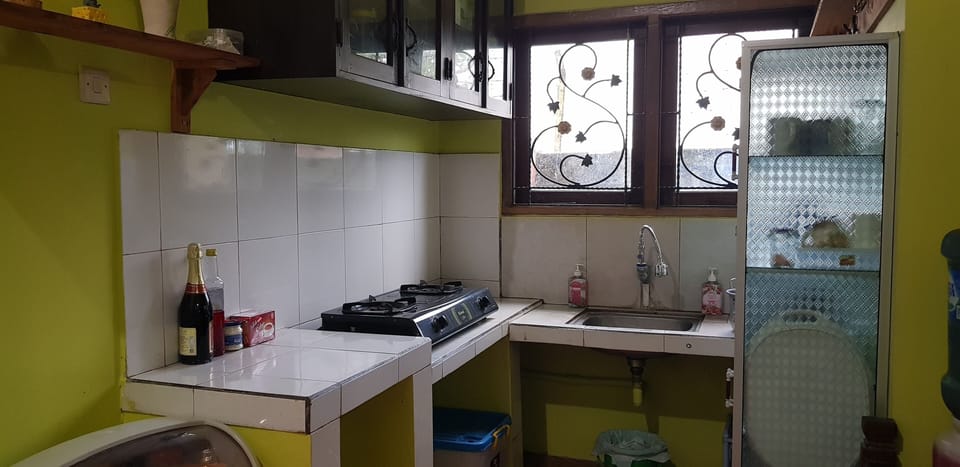 Basic House, 2 Bedrooms | Private kitchen