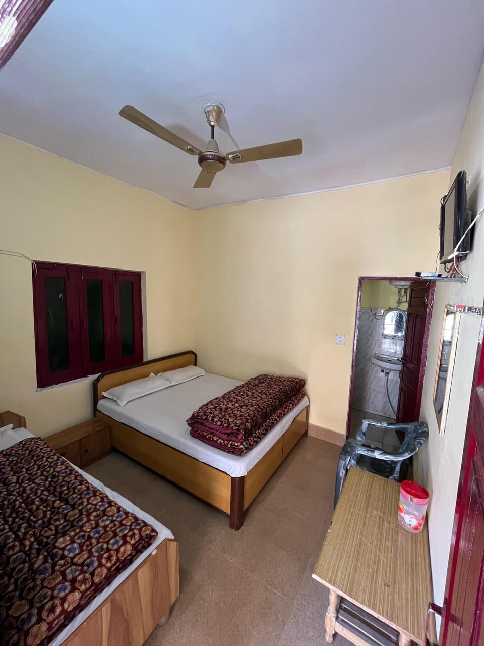 Triple Room, Mountain View | Free WiFi