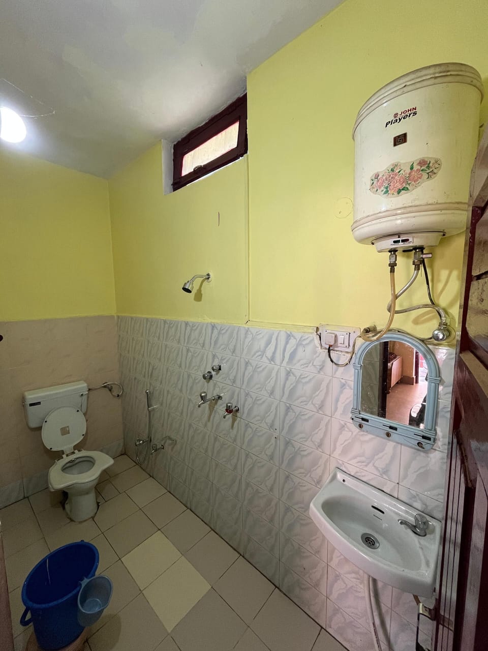 Triple Room, Mountain View | Bathroom