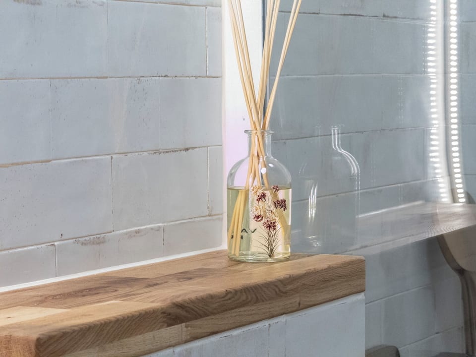 Deluxe Apartment, Balcony, City View | Bathroom