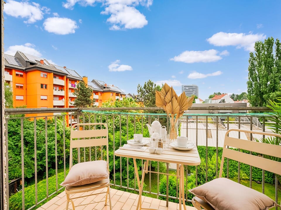 Apartment | Balcony