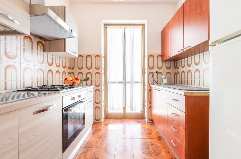 Apartment, 3 Bedrooms, Balcony | Interior