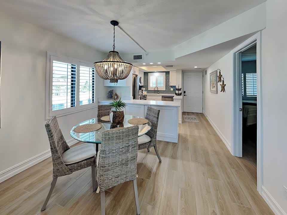 Modern Finishes + Open Concept Space