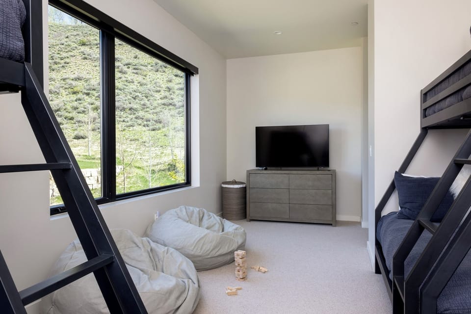Bunk Room