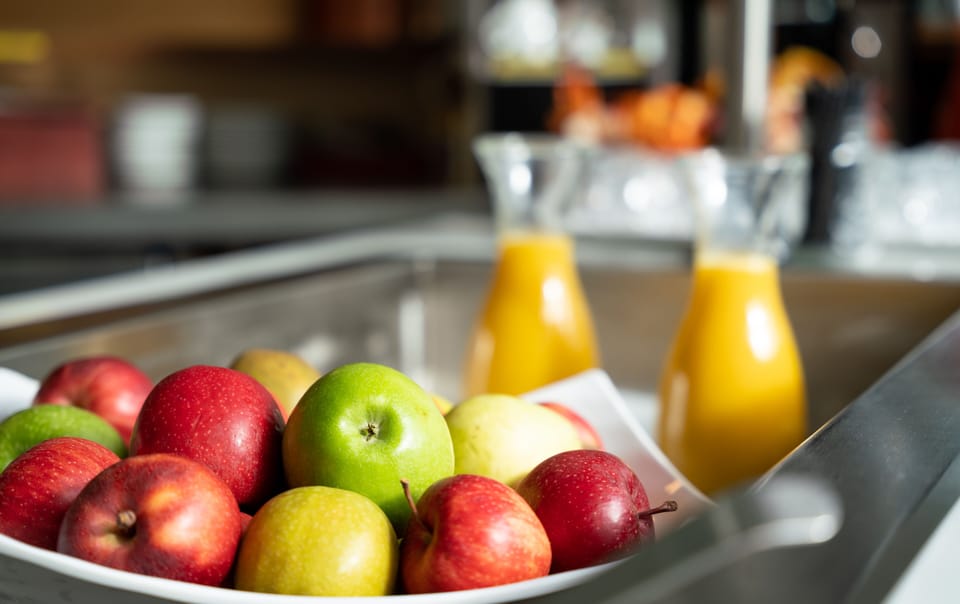 Daily buffet breakfast for a fee