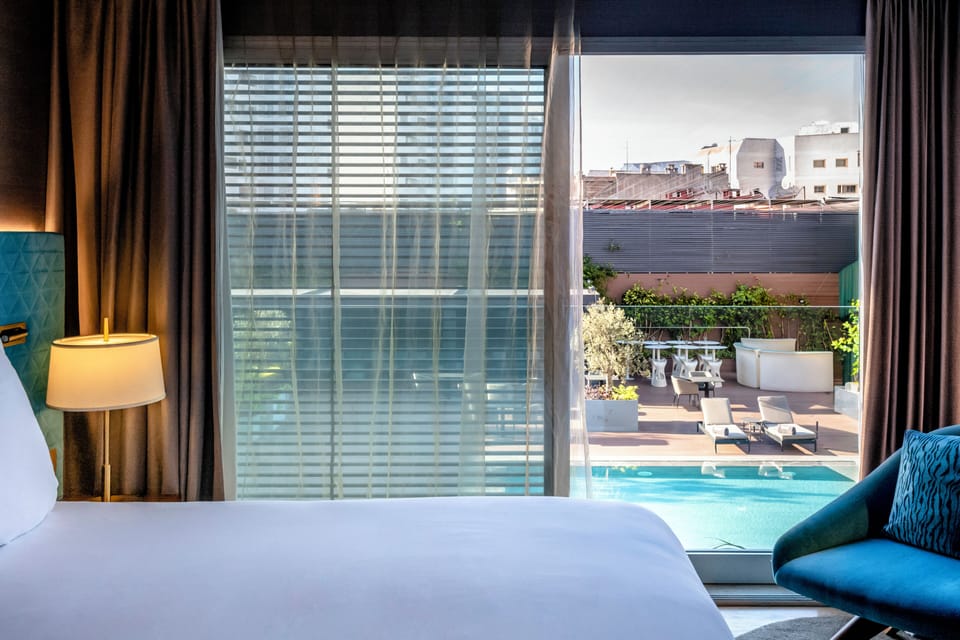 Deluxe Room, Pool View | View from room