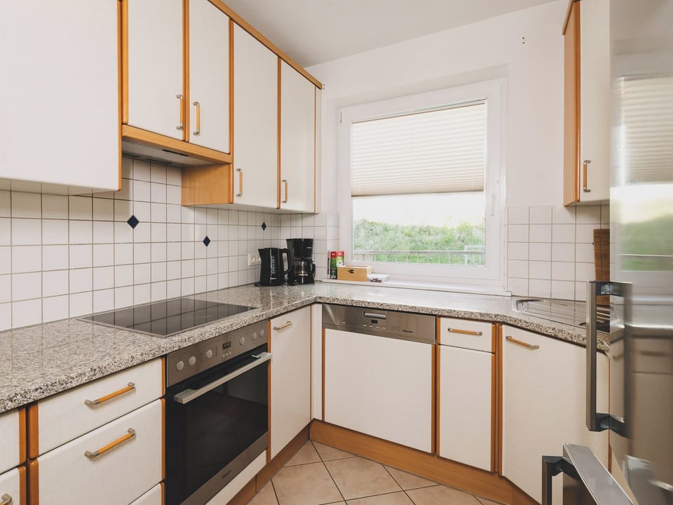 Deluxe Chalet, Mountain View | Private kitchen | Highchair