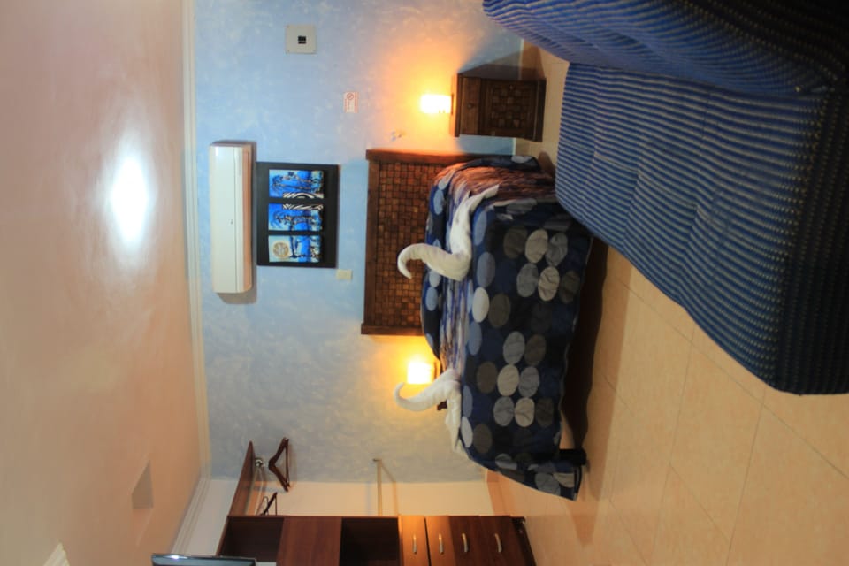 Standard Room | Premium bedding, blackout drapes, iron/ironing board (on request)