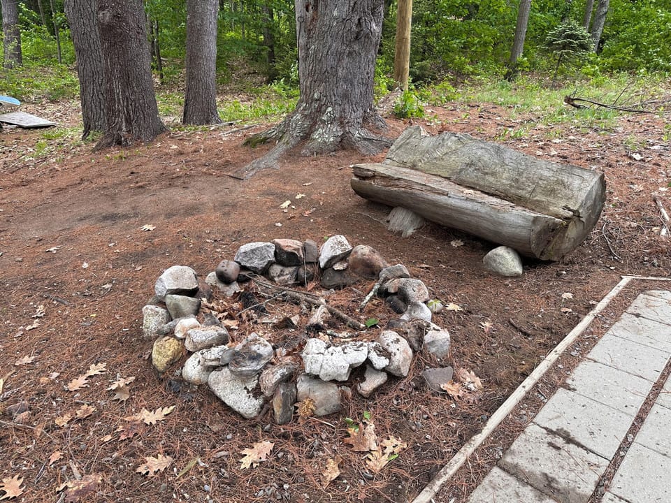 Fire pit 
