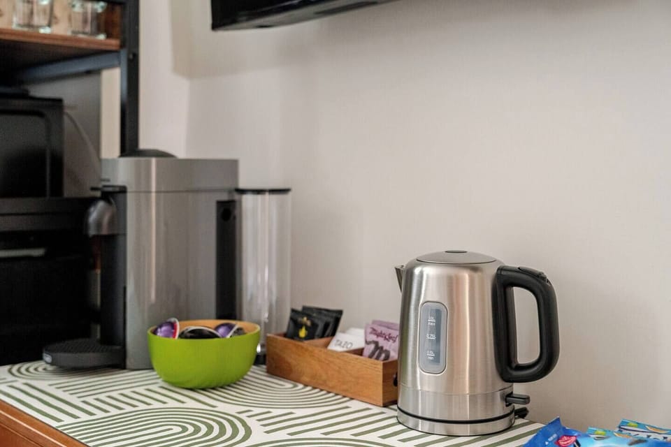 Coffee & tea station