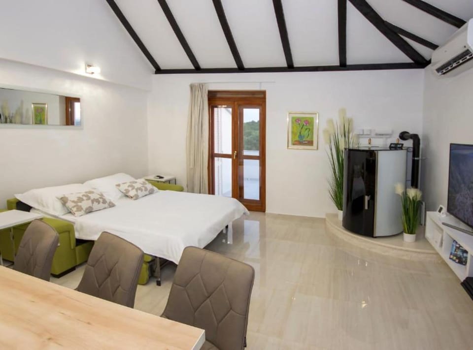 Villa (Three Bedroom Villa with Outdoor Pool) | 3 bedrooms, cribs/infant beds