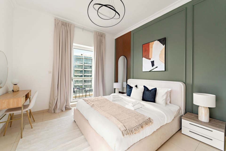 Exclusive Apartment | Egyptian cotton sheets, premium bedding, memory foam beds, in-room safe