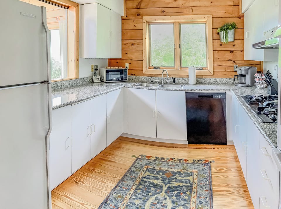 The pass through window opens up to the dining area