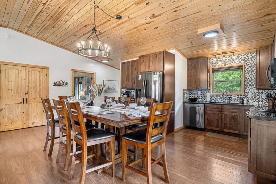 The dining room, located on the Main Level, seats 8 and is perfect for family meals or group gatherings. Two high chairs are available upon request—just let us know when you make your reservation, and we’ll have them ready for you when you arrive.