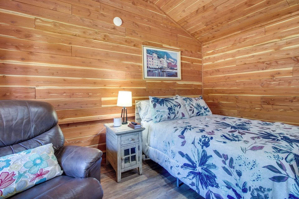 Living Room | Full Bed | Free WiFi | Mini-Split A/C & Heat