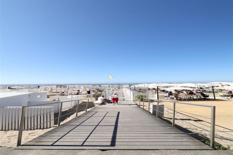 Surroundings [summer] (1-5 km)