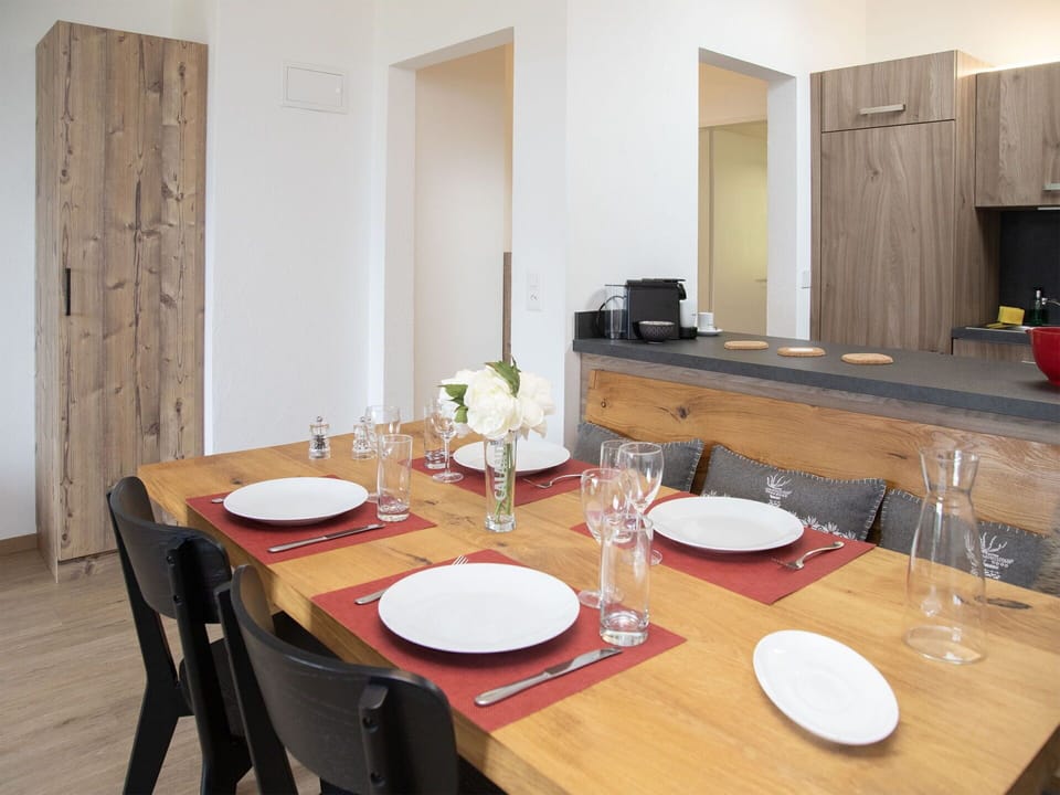 Furniture, Flooring, Interior Design, Wood, Floor, Kitchen & Dining Room Table, Table, Ceiling, Dining Room, Room