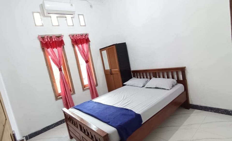 Standard Double Room, Air conditioning | Wheelchair access