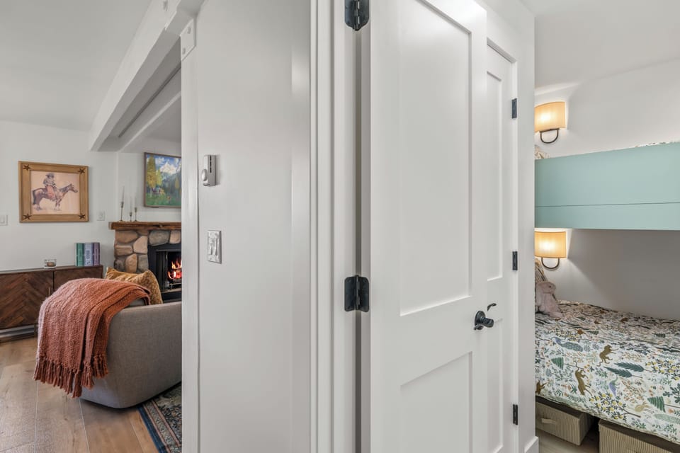 Bunk Bed Nook