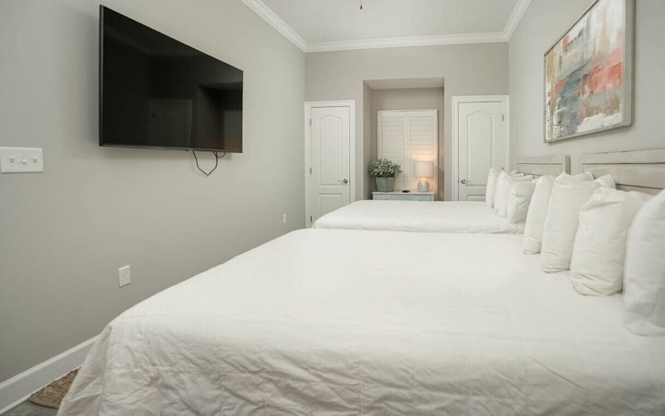 Bedroom 2-2