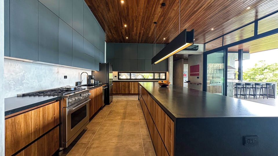 Kitchen 2