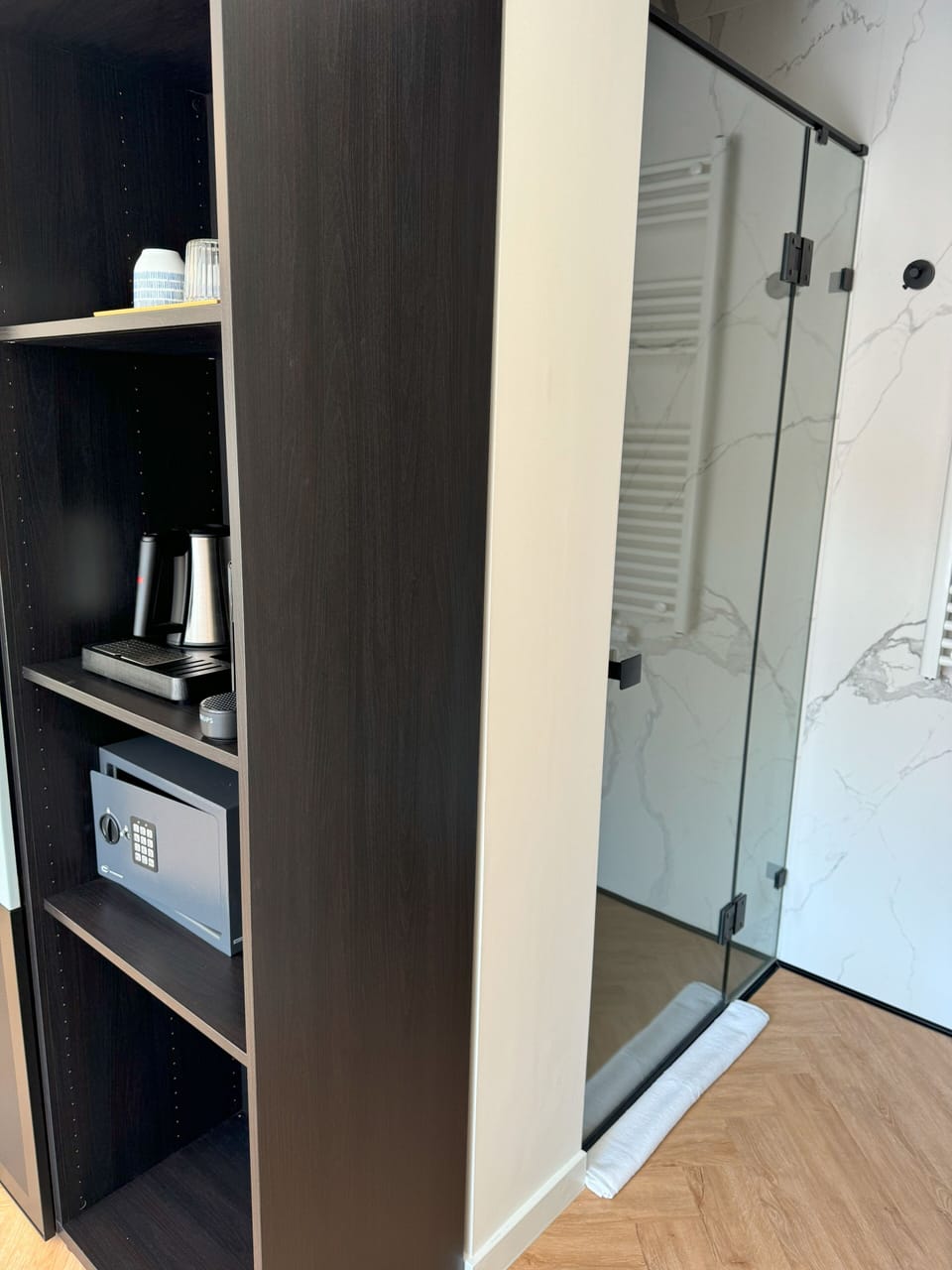Double Room with Private Bathroom 1 | Free WiFi