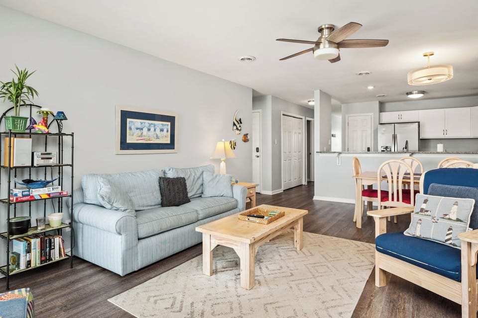 Living Area - Southeast