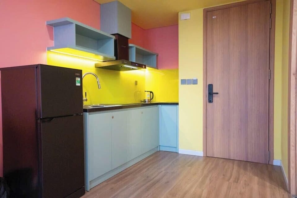 Standard Apartment, Balcony, Beach View | Private kitchenette