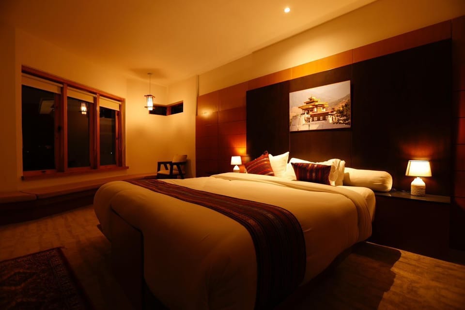 WiFi (free), bed sheets