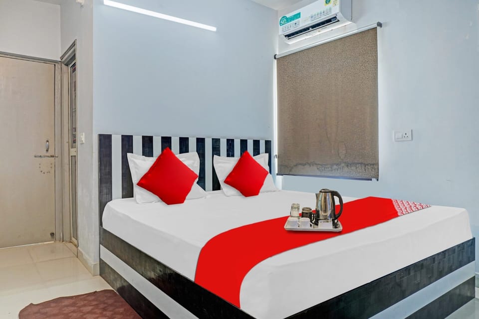 Premium bedding, memory foam beds, desk, laptop workspace