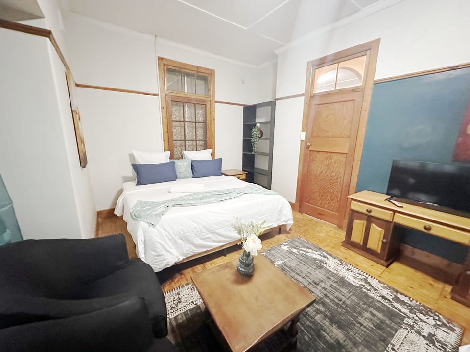 Deluxe Quadruple Room | Free WiFi