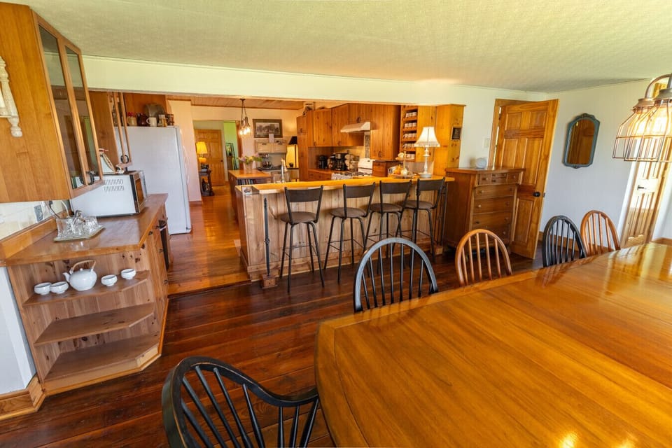 Dining and Kitchen