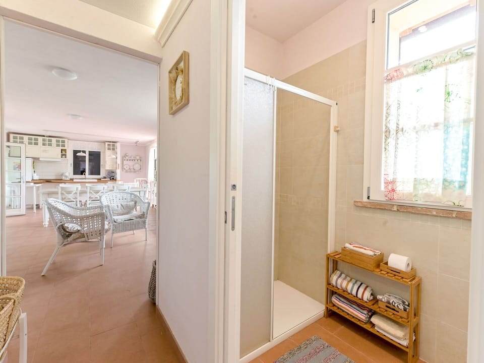 Apartment, Ocean