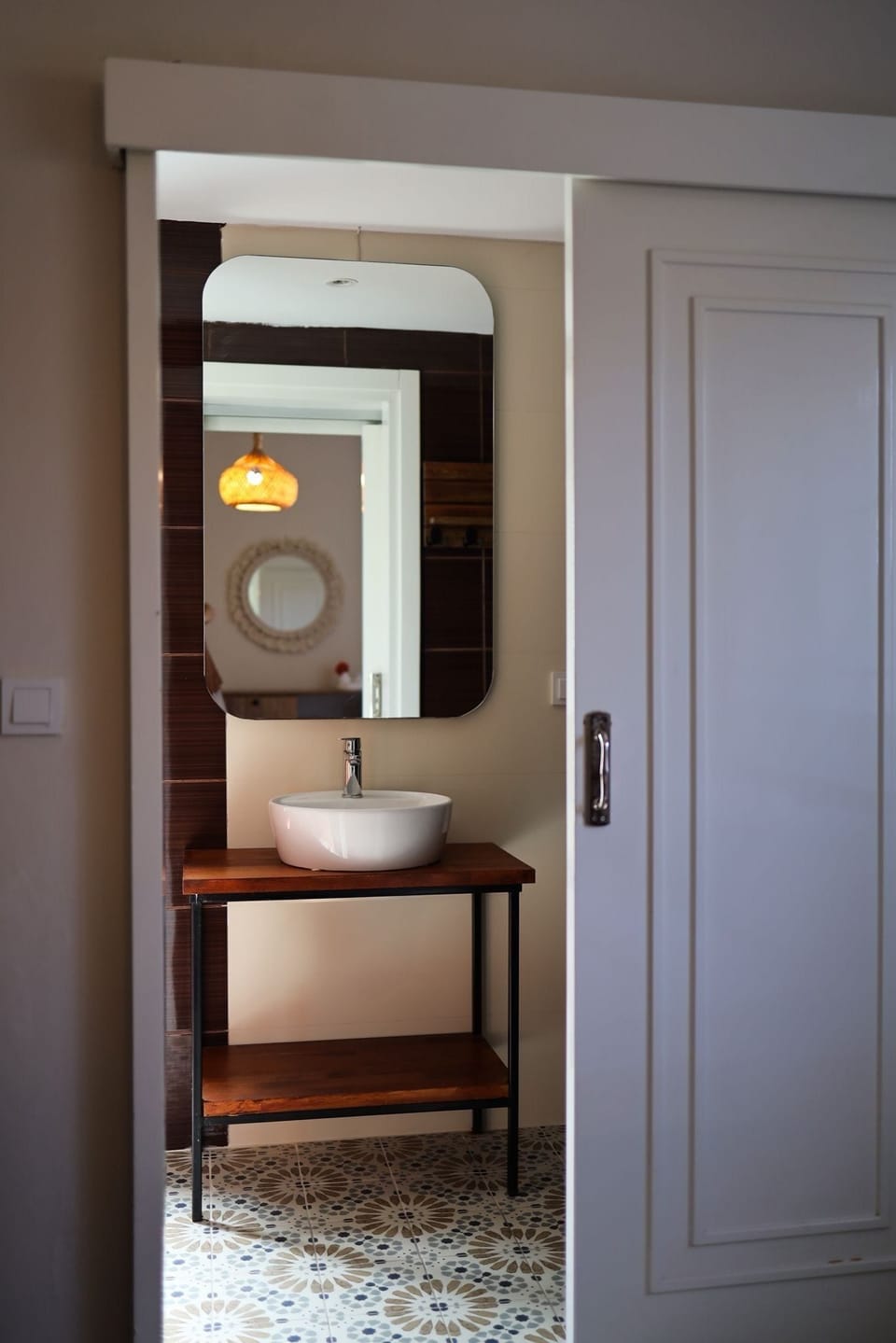 Shower, hair dryer, slippers, towels