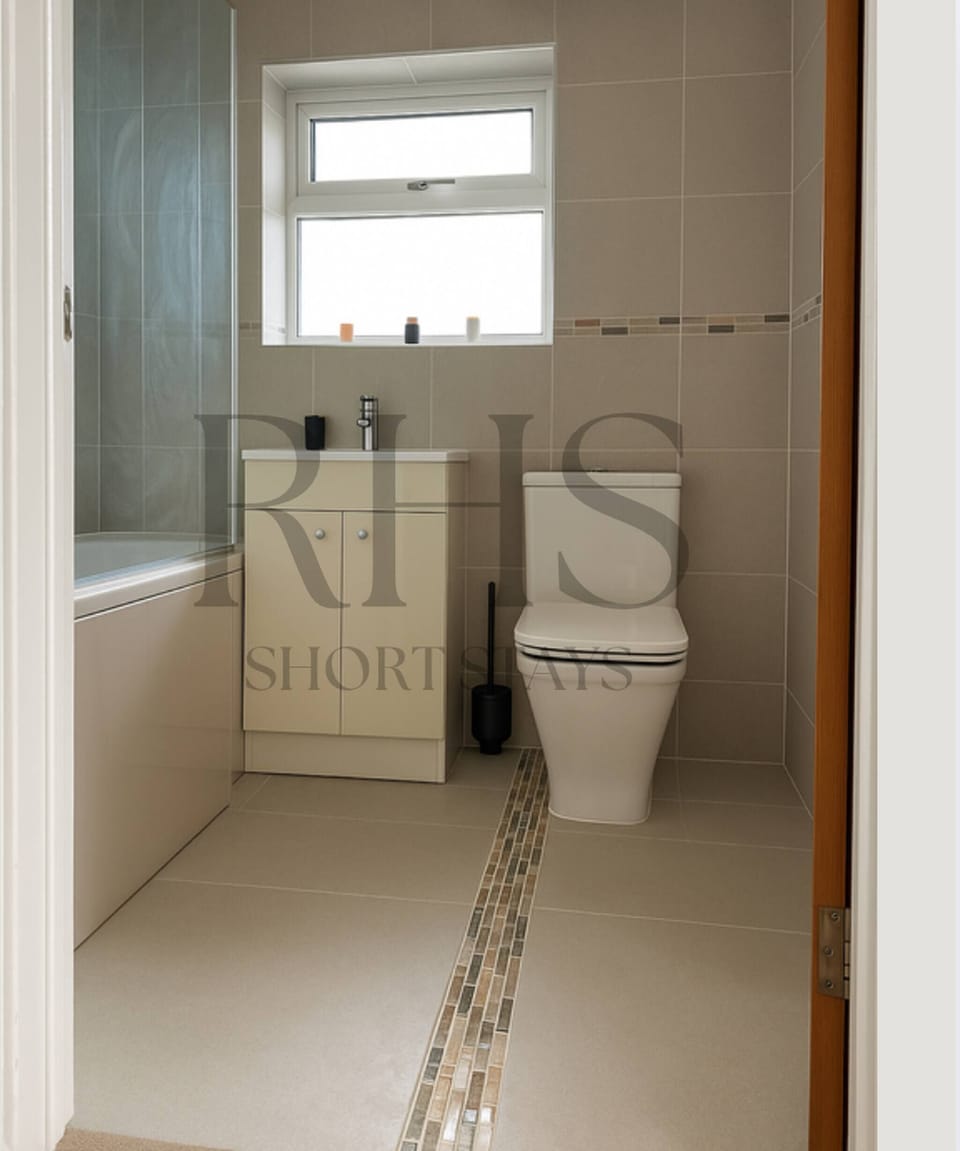 House, 4 Bedrooms, Garden View | Bathroom