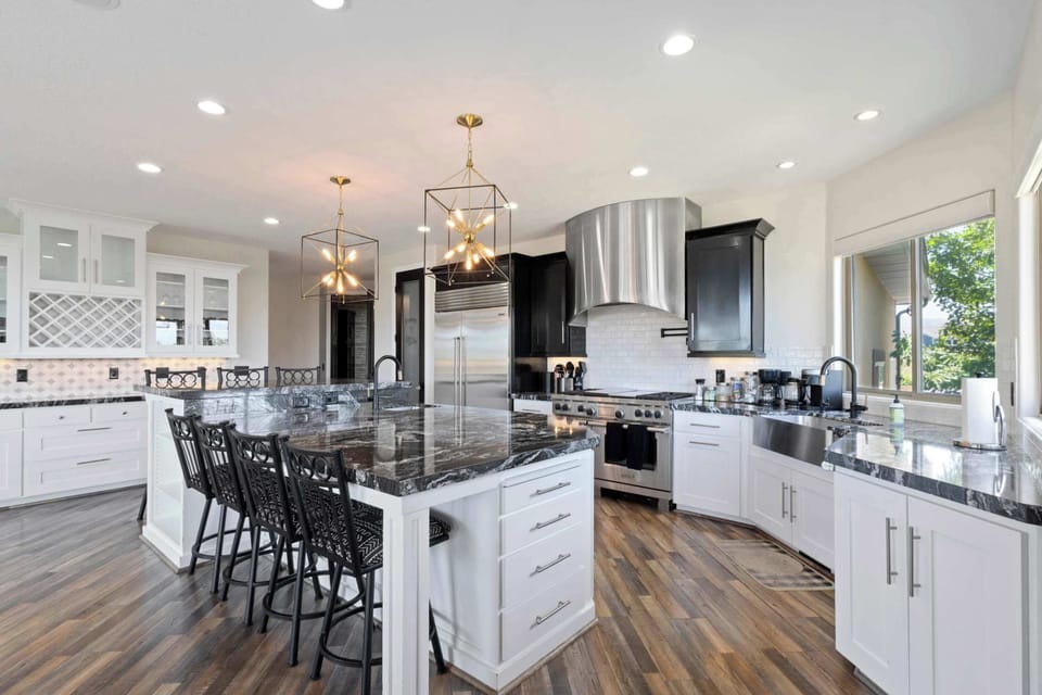Kitchen has all high end appliances