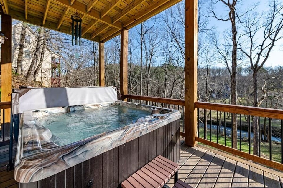 Basement level deck - Hot Tub