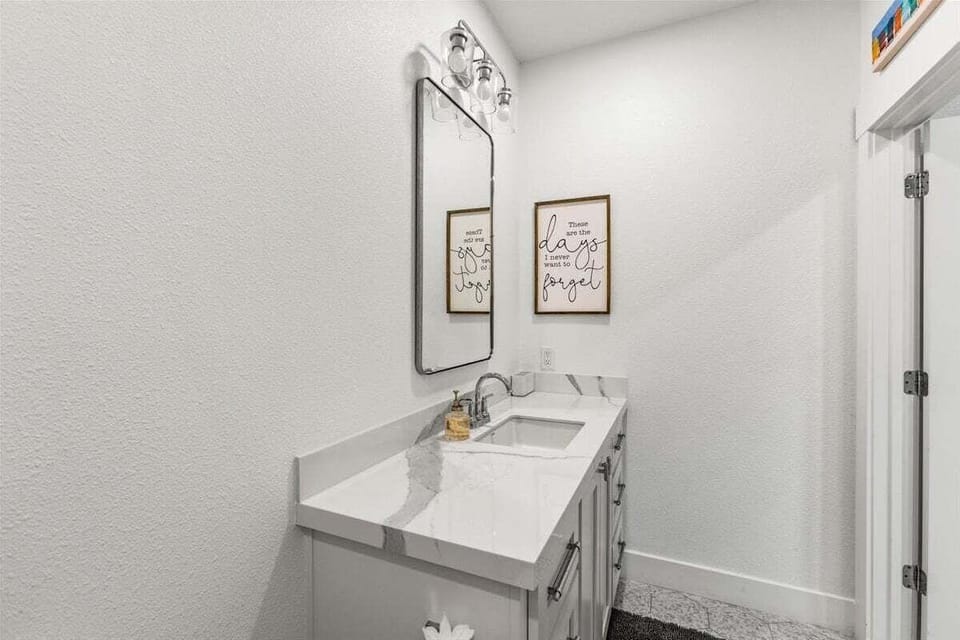 Bathroom with vanity and simple modern design